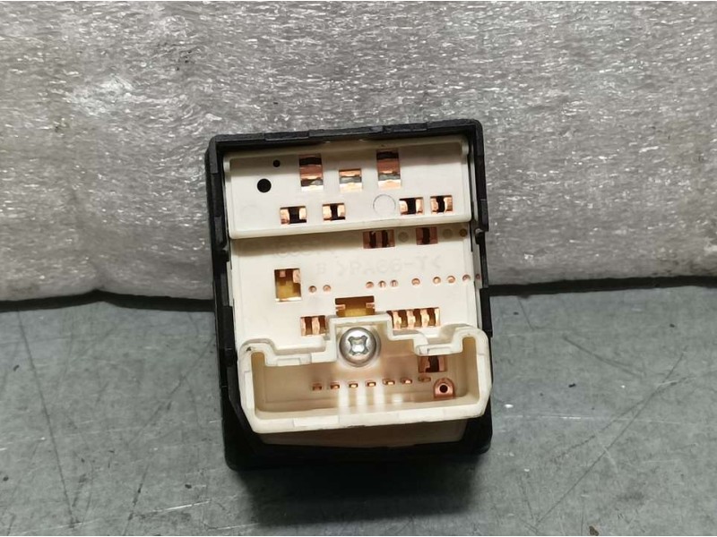 Recambio de mando retrovisor para toyota verso active referencia OEM IAM 183574  