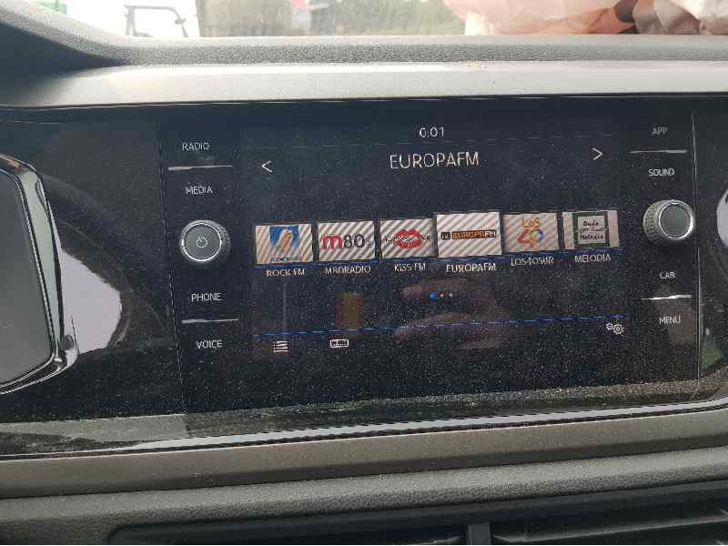 Recambio de sistema navegacion gps para volkswagen polo advance referencia OEM IAM 17A035867  