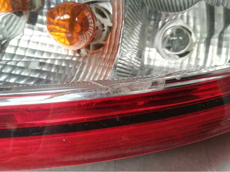 Recambio de piloto trasero derecho para ford fiesta (ccn) van referencia OEM IAM   TOCADO