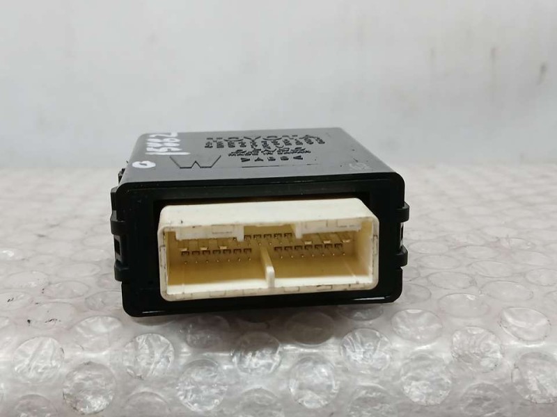 Recambio de modulo electronico para toyota land cruiser (j15) vx referencia OEM IAM 8594060120 4230002290 DENSO