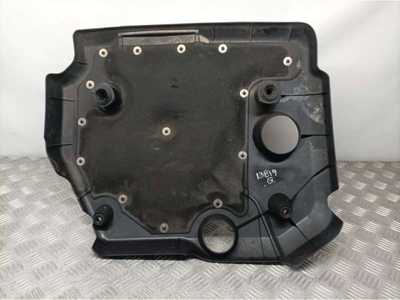 Recambio de tapa motor para kia cee´d active referencia OEM IAM   SIN REFERENCIA