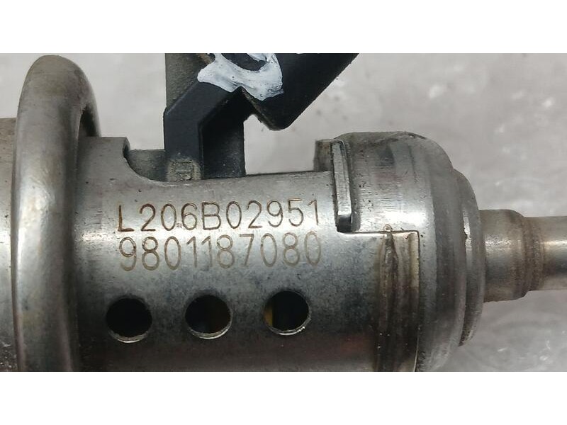 Recambio de inyector adblue para peugeot boxer furgón l3h2 referencia OEM IAM 9801187080  L206B02951