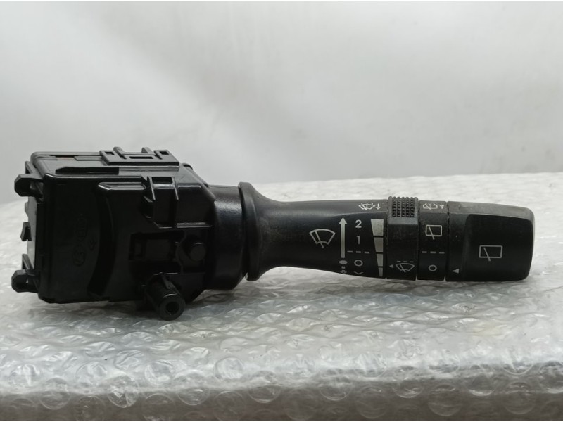 Recambio de mando limpia para hyundai i30 (gd) trend referencia OEM IAM 934202K560  