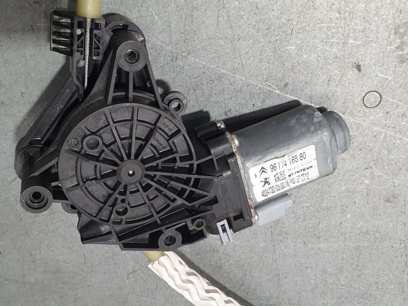 Recambio de elevalunas delantero derecho para citroën c-elysée shine referencia OEM IAM 9674412380  ELÉCTRICO