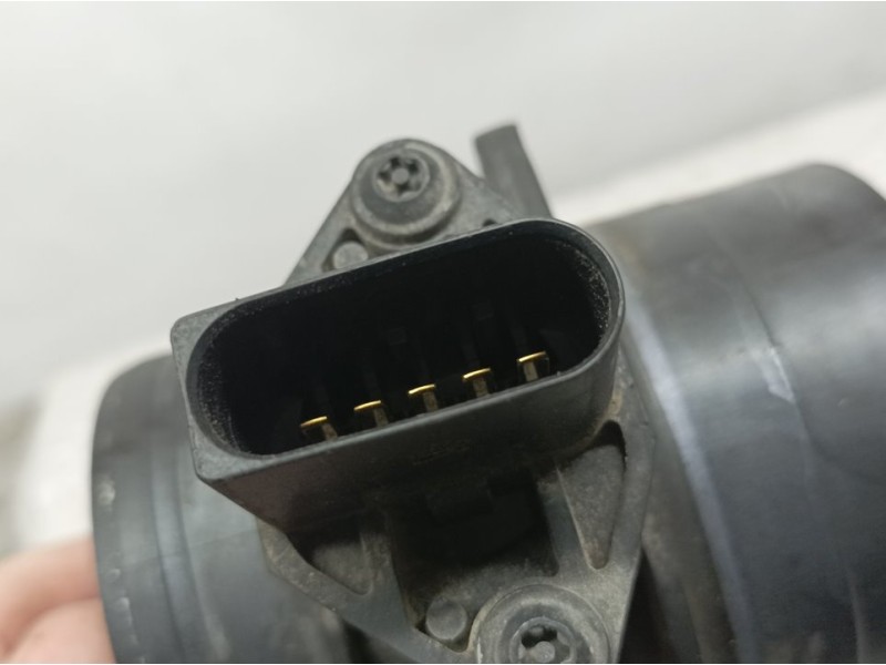 Recambio de caudalimetro para volkswagen touareg (7la) tdi v10 referencia OEM IAM 074906461B 0281002461 BOSCH