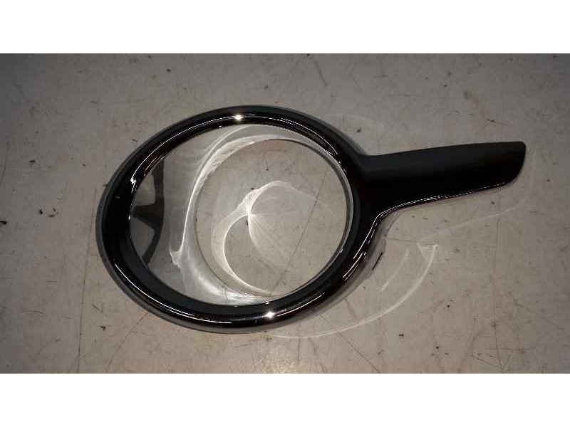 Recambio de marco rejilla niebla para peugeot 208 referencia OEM IAM 107174220  IZQUIERDO