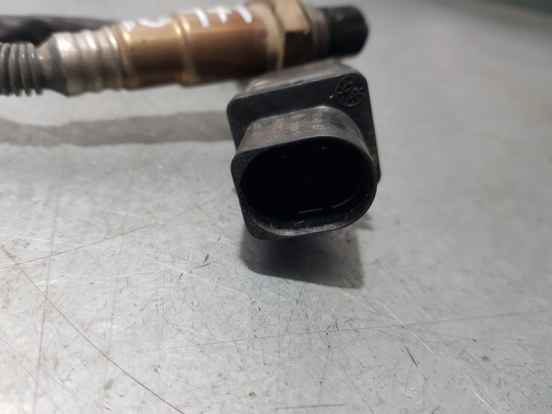 Recambio de sonda lambda para kia cee´d drive referencia OEM IAM 393504A410 9350933004 KEFICO