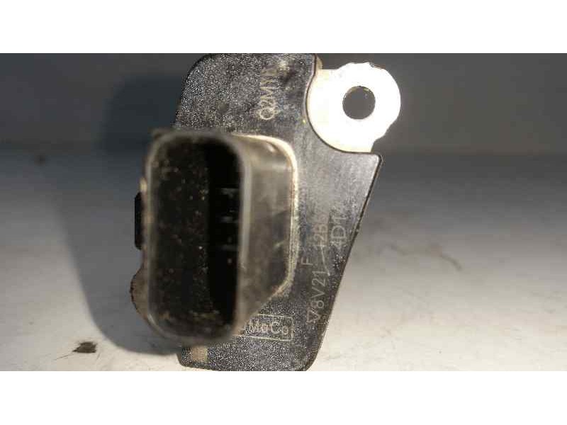 Recambio de caudalimetro para ford fiesta (ccn) van referencia OEM IAM 8V2112B579AA  FOMOCO