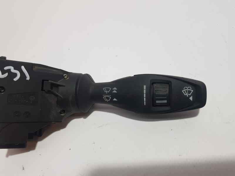 Recambio de mando limpia para ford fiesta (cb1) ghia referencia OEM IAM 8A6T17A553AC  