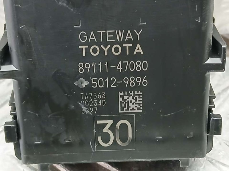 Recambio de modulo electronico para toyota land cruiser (j15) vx referencia OEM IAM 8911147080 50129896 