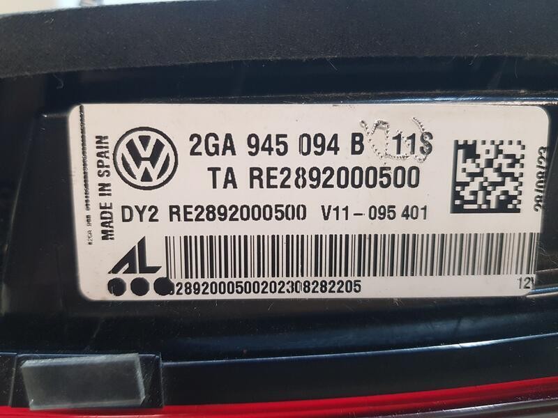Recambio de piloto trasero derecho interior para volkswagen t-roc (a11, d11) 2.0 tdi referencia OEM IAM 2GA945094B AL RE28920005