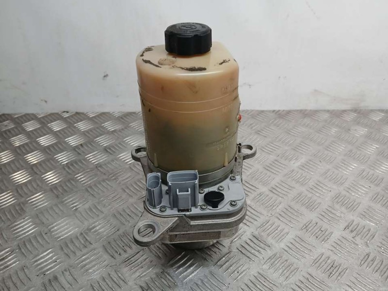Recambio de bomba direccion electrica para ford kuga (cbv) titanium referencia OEM IAM 4M513K514DA  