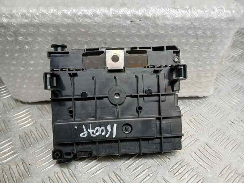 Recambio de caja reles / fusibles para citroën c4 grand picasso sx referencia OEM IAM 9664705880 10378995 