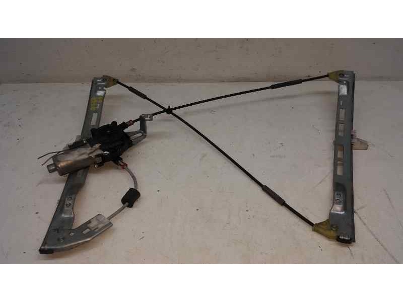 Recambio de elevalunas delantero derecho para peugeot 206+ básico referencia OEM IAM  2 PINS ELECTRICO
