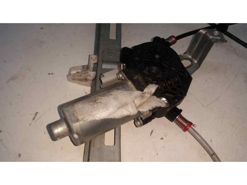 Recambio de elevalunas delantero derecho para peugeot 206+ básico referencia OEM IAM  2 PINS ELECTRICO