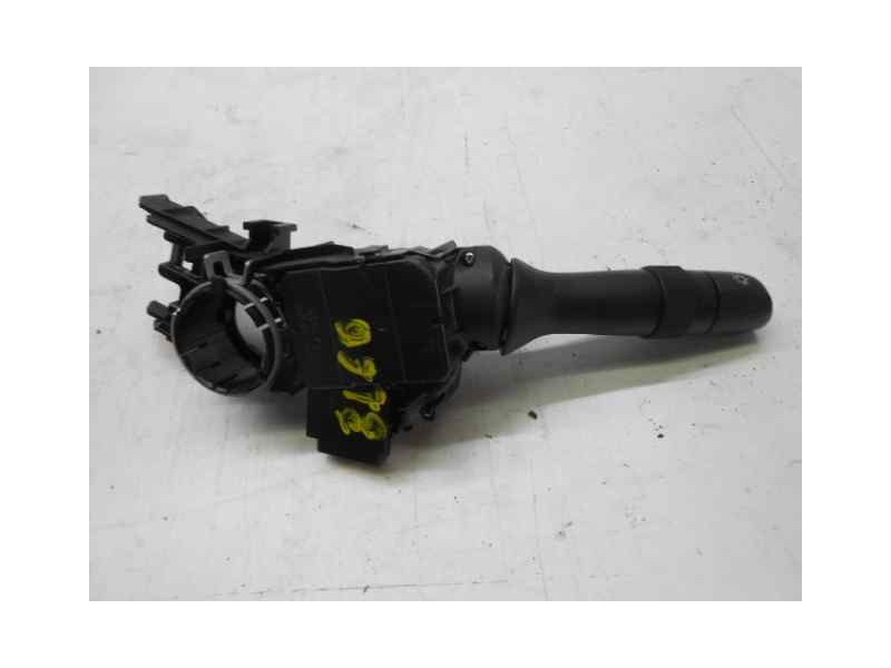 Recambio de mando luces para toyota auris luna referencia OEM IAM 173832  