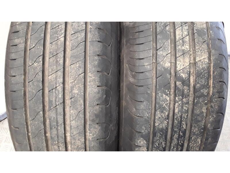 Recambio de neumatico pareja para neumaticos reutilizados - referencia OEM IAM 2256517106V GOODYEAR 225/65/17/106V