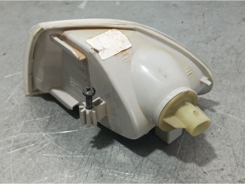 Recambio de piloto delantero derecho para opel astra f berlina gl referencia OEM IAM 14533062  