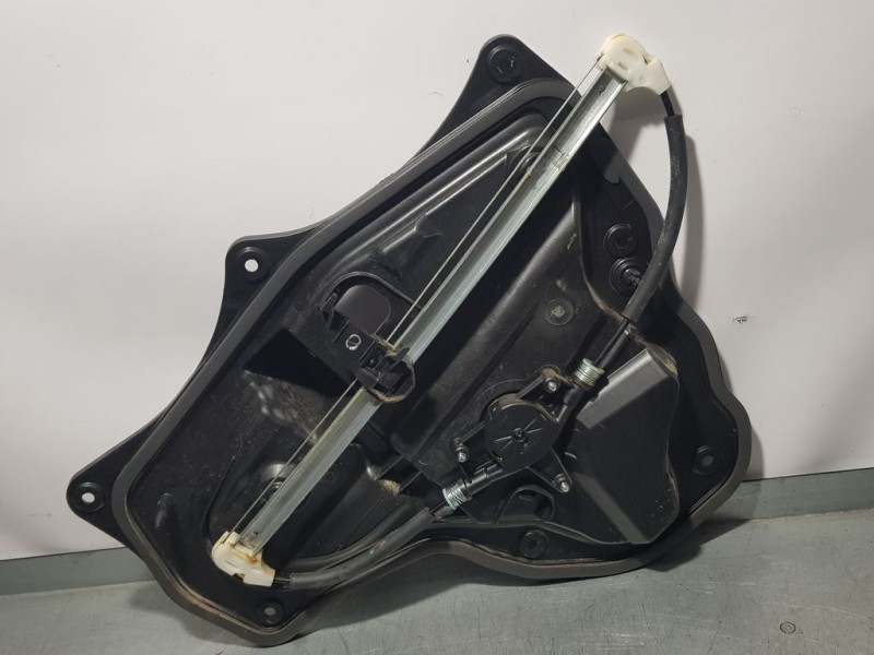 Recambio de elevalunas trasero derecho para mazda 3 lim. () style referencia OEM IAM BHN972590A  ELECTRICO 2 PINS