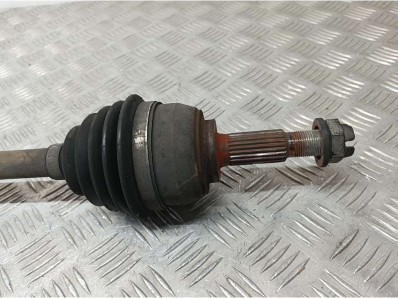 Recambio de transmision delantera derecha para renault kangoo profesional referencia OEM IAM 391001209R  