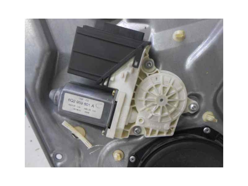 Recambio de elevalunas delantero derecho para seat ibiza (6l1) signo referencia OEM IAM 6Q2959801A  