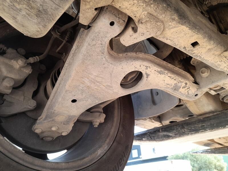 Recambio de brazo suspension inferior delantero derecho para opel meriva b monospace (s10) 1.7 cdti (75) referencia OEM IAM 2445