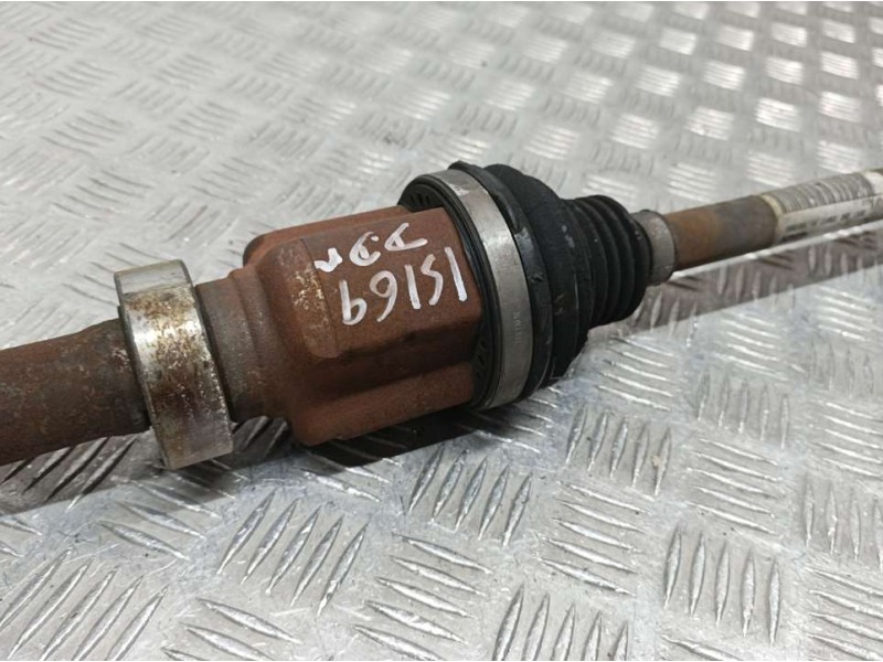 Recambio de transmision delantera derecha para renault kangoo profesional referencia OEM IAM 391001209R  