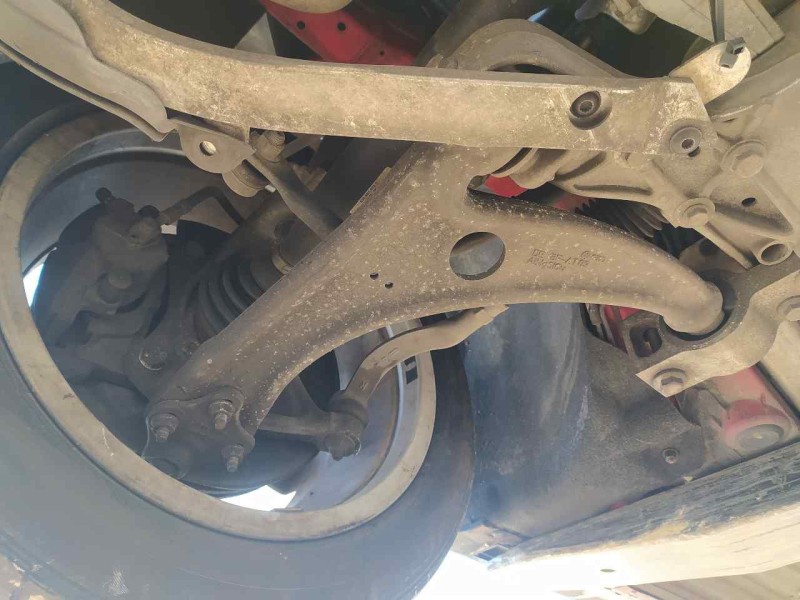 Recambio de brazo suspension inferior delantero derecho para audi tt (8j3/8j9) tfsi coupe referencia OEM IAM 8J0407151D  