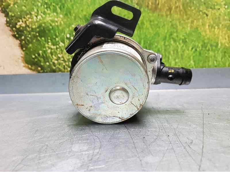 Recambio de depresor freno / bomba vacio para renault kangoo acristalada referencia OEM IAM 8201005306B 7006730302 PIERBURG