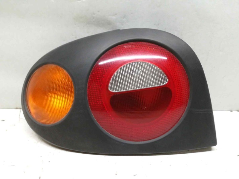 Recambio de piloto trasero izquierdo para renault megane i cabriolet (ea0) 1.6 referencia OEM IAM  1000002409725 