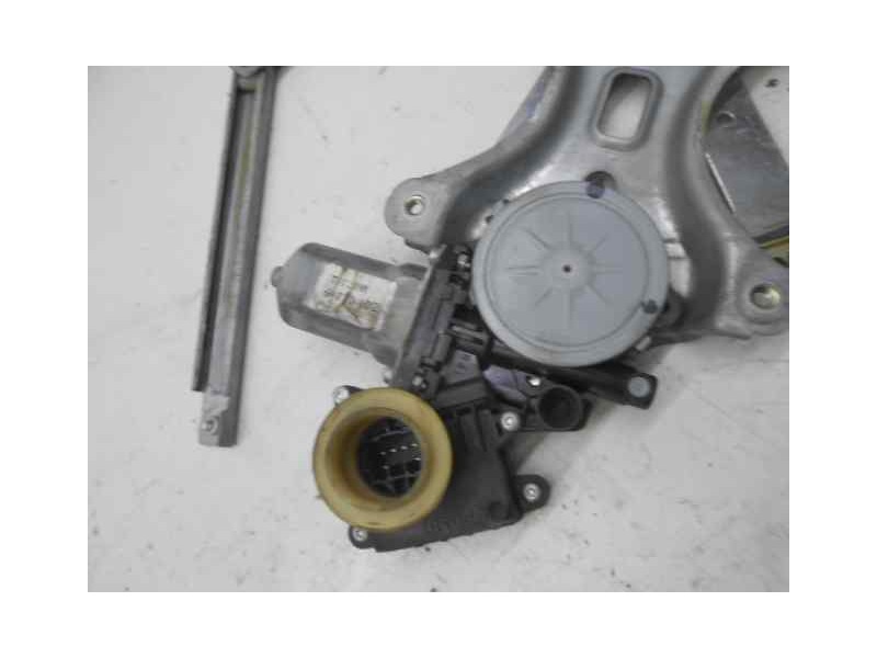 Recambio de elevalunas trasero derecho para toyota corolla verso (r1) 2.2 d-4d luna referencia OEM IAM   ELECTRICO