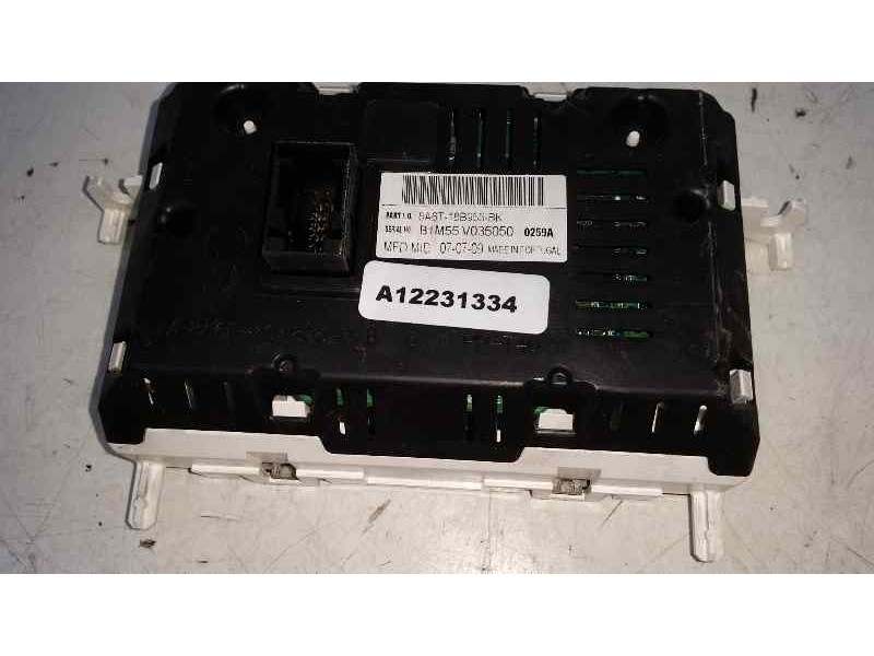 Recambio de pantalla multifuncion para ford fiesta (cb1) ambiente referencia OEM IAM 8A6T18B955BK  FOMOCO