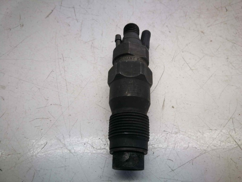 Recambio de inyector para opel omega b 2.5 turbodiesel (x 25 td / u 25 td / l93) referencia OEM IAM KCA21S71  