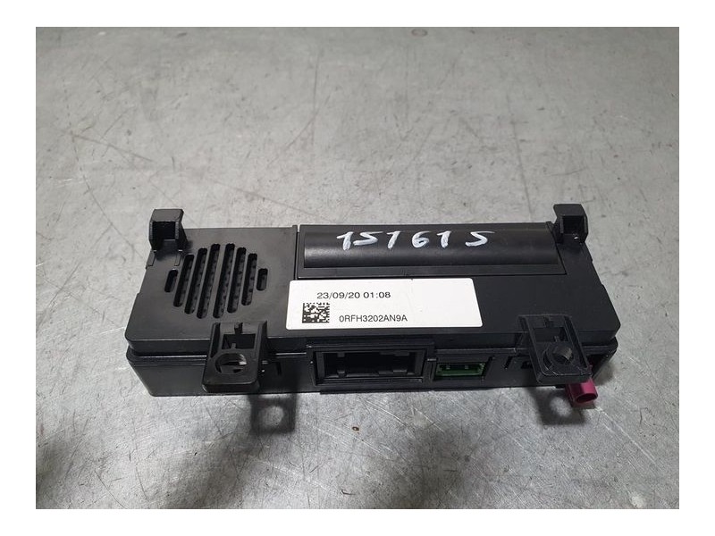 Recambio de modulo electronico para citroën c3 aircross bluehdi 110 s&s eat6 shine referencia OEM IAM 9831613880  