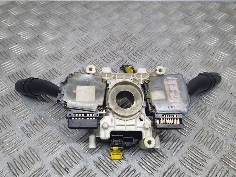 Recambio de mando luces y limpia para hyundai matrix (fc) 1.5 crdi 16v gls referencia OEM IAM SIN REF  