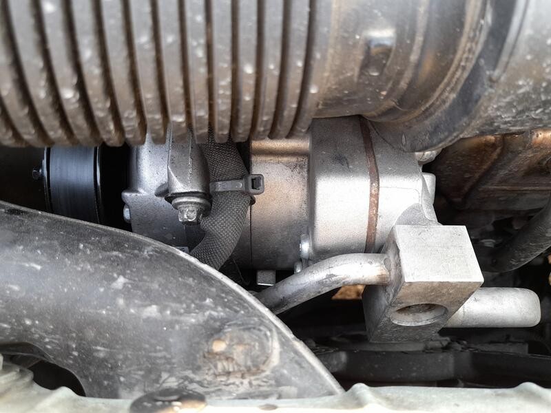 Recambio de compresor aire acondicionado para opel meriva b monospace (s10) 1.7 cdti (75) referencia OEM IAM 13346492  