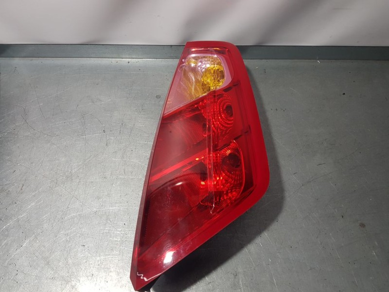 Recambio de piloto trasero derecho para fiat punto (evo) (199) mylife referencia OEM IAM   