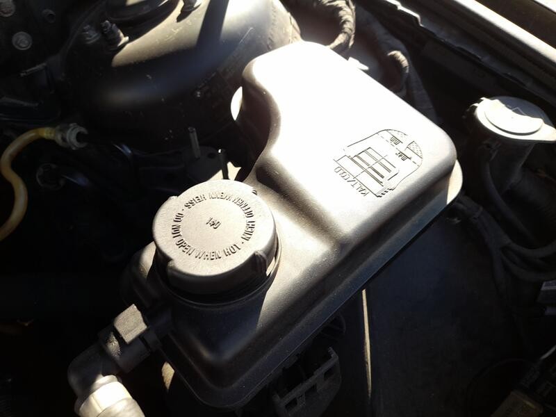 Recambio de deposito expansion para bmw 7 (e65, e66, e67) 730 d referencia OEM IAM 17137800292  