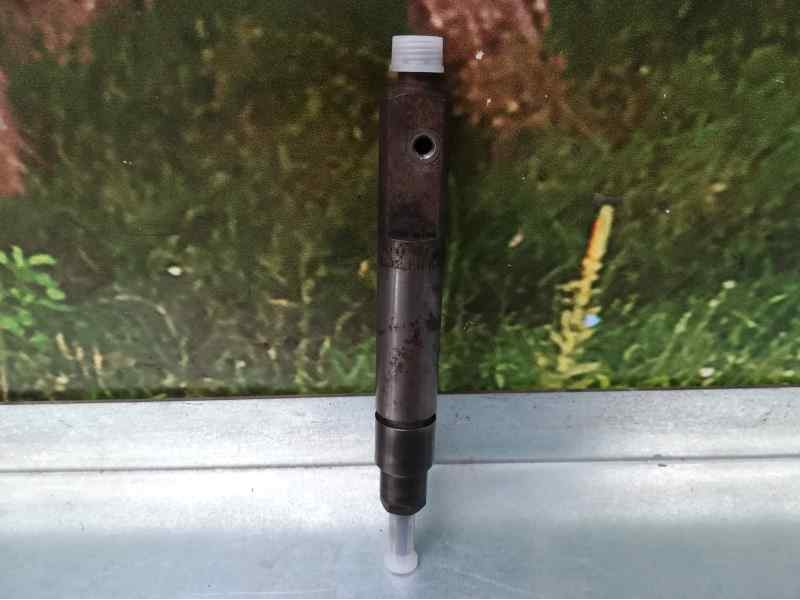 Recambio de inyector para land rover discovery (salljg/lj) 2.5 turbodiesel referencia OEM IAM 2FHKBEL98P52  BOSCH