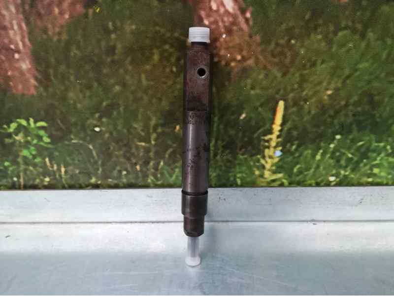 Recambio de inyector para land rover discovery (salljg/lj) 2.5 turbodiesel referencia OEM IAM 2FHKBEL98P52  BOSCH