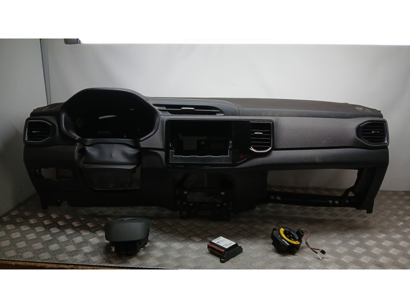 Recambio de kit airbag para dr 4.0 ev referencia OEM IAM J80620222 C/ SALPICADERO 