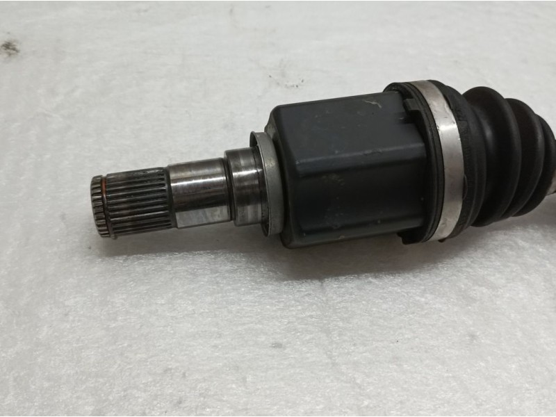 Recambio de transmision delantera izquierda para mazda 3 lim. () style referencia OEM IAM GDC12560X  