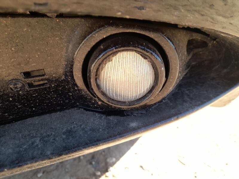 Recambio de faro antiniebla izquierdo para bmw 7 (e65, e66, e67) 730 d referencia OEM IAM 63178379683  