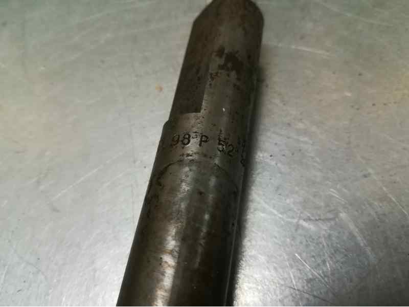 Recambio de inyector para land rover discovery (salljg/lj) 2.5 turbodiesel referencia OEM IAM 2FHKBEL98P52  BOSCH