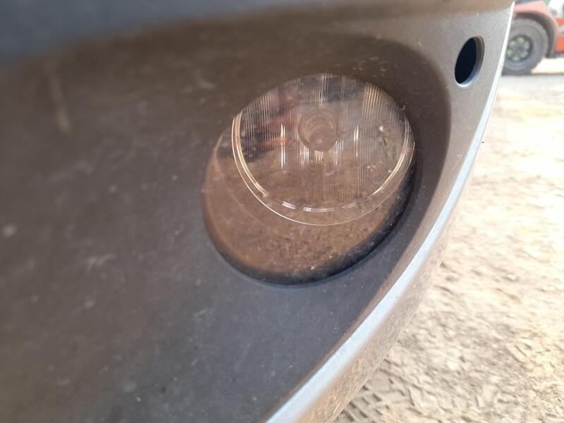 Recambio de faro antiniebla izquierdo para opel meriva b monospace (s10) 1.7 cdti (75) referencia OEM IAM 13253625  