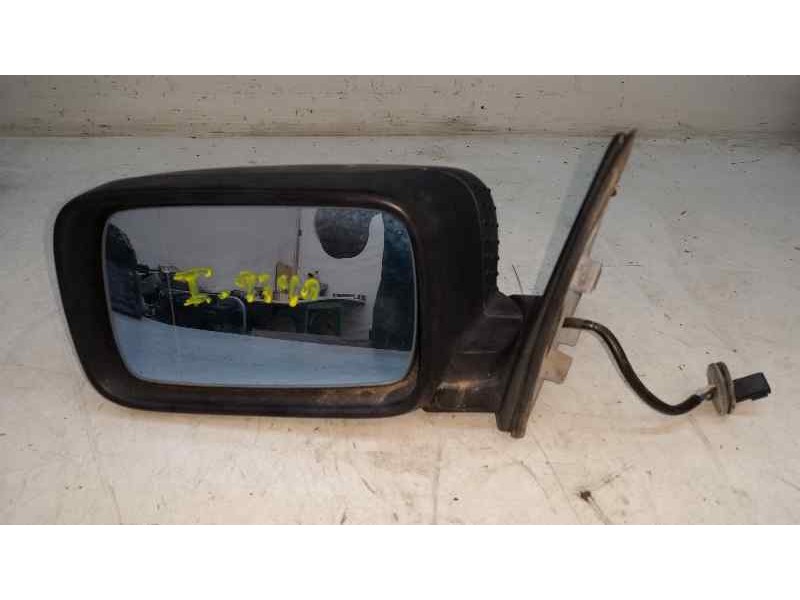 Recambio de retrovisor izquierdo para bmw serie 3 berlina (e36) 318i referencia OEM IAM  4 PINS ELECTRICO