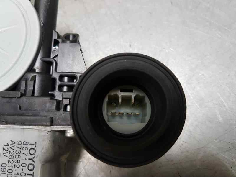 Recambio de elevalunas delantero derecho para toyota auris luna referencia OEM IAM 857100D100  ELECTRICO