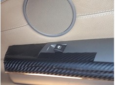 MANDO ELEVALUNAS DELANTERO DERECHO 61318379597 