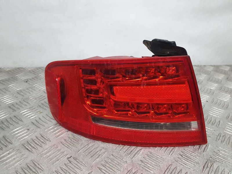 Recambio de piloto trasero izquierdo para audi a4 ber. (b8) básico referencia OEM IAM 010085050234  EXTERIOR