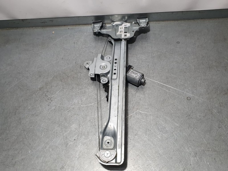 Recambio de elevalunas trasero izquierdo para opel mokka x innovation referencia OEM IAM 42693255 7 PINS ELECTRICO